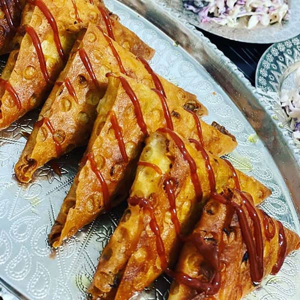 مواد لازم و آموزش سمبوسه سوسیس برای 2 یا 4 یا 6 نفر | تناسب ساده