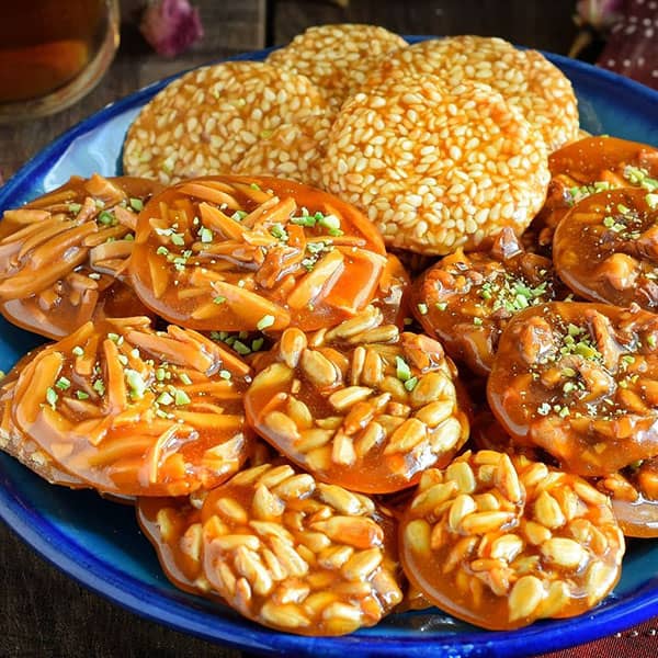 مواد لازم و آموزش سوهان عسلی خانگی (مرحله به مرحله) مواد لازم و آموزش سوهان عسلی خانگی (مرحله به مرحله)