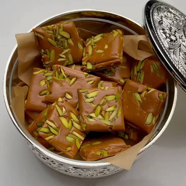 مواد لازم و آموزش سوهان مغزدار فوری خانگی (مرحله به مرحله) مواد لازم و آموزش سوهان مغزدار فوری خانگی (مرحله به مرحله)
