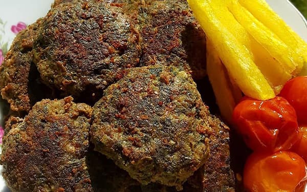 مواد لازم و آموزش شامی سبزی خانگی (مرحله به مرحله) مواد لازم و آموزش شامی سبزی خانگی (مرحله به مرحله)