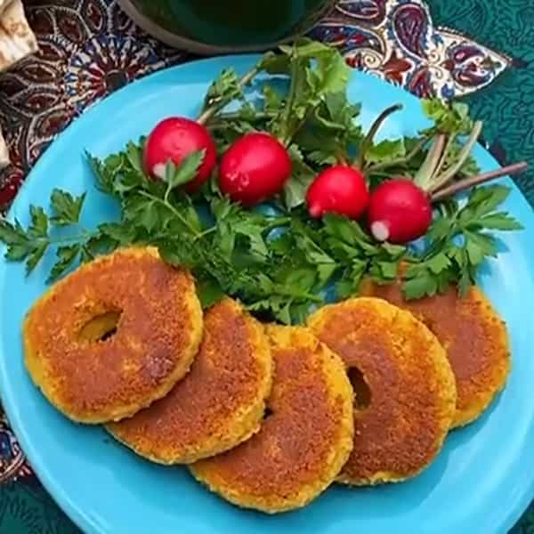 مواد لازم و آموزش شامی گیلانی گیاهی برای 2 یا 4 یا 6 نفر | تناسب ساده