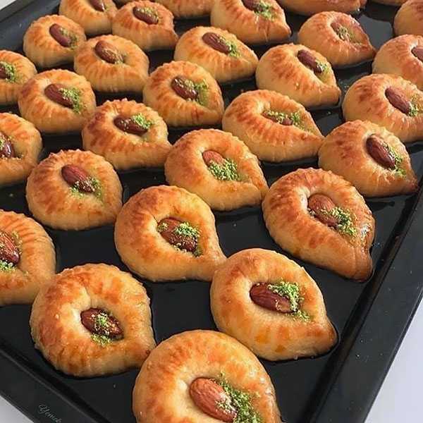 مواد لازم و آموزش شیرینی تاتلی شانه خانگی (مرحله به مرحله)