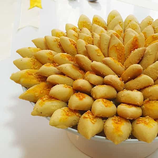 مواد لازم و آموزش شیرینی فسایی خانگی (مرحله به مرحله) مواد لازم و آموزش شیرینی فسایی خانگی (مرحله به مرحله)