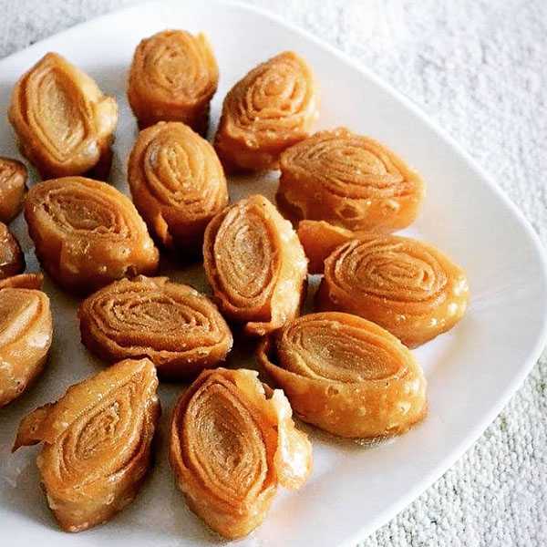 مواد لازم و آموزش شیرینی کاجا هندی خانگی (مرحله به مرحله) مواد لازم و آموزش شیرینی کاجا هندی خانگی (مرحله به مرحله)