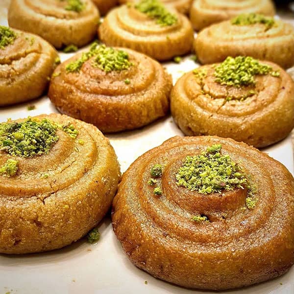 مواد لازم و آموزش شیرینی کربیچ خانگی (مرحله به مرحله)