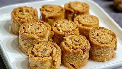 مواد لازم و آموزش شیرینی گردویی رولی خانگی (مرحله به مرحله)