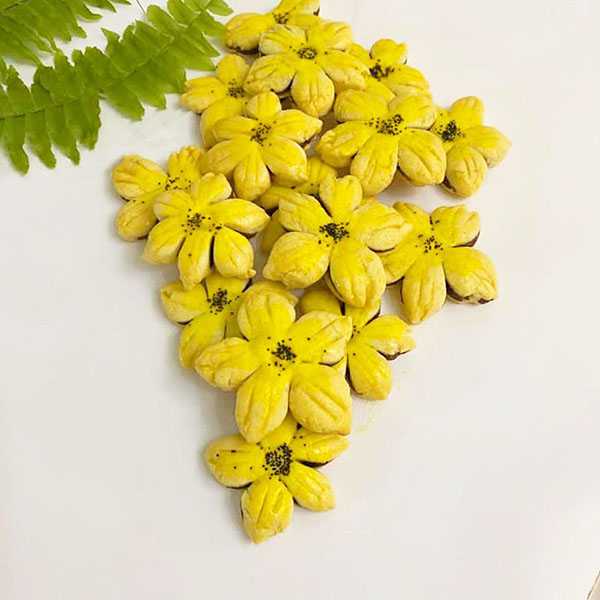 مواد لازم و آموزش شیرینی گل نرگس خانگی (مرحله به مرحله) مواد لازم و آموزش شیرینی گل نرگس خانگی (مرحله به مرحله)
