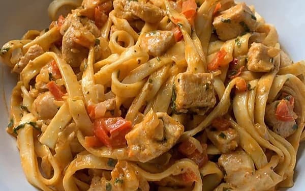 مواد لازم و آموزش فتوچینی با مرغ خانگی (مرحله به مرحله)