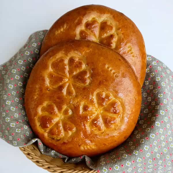 مواد لازم و آموزش فطیر مغز دار سراب خانگی (مرحله به مرحله) مواد لازم و آموزش فطیر مغز دار سراب خانگی (مرحله به مرحله)