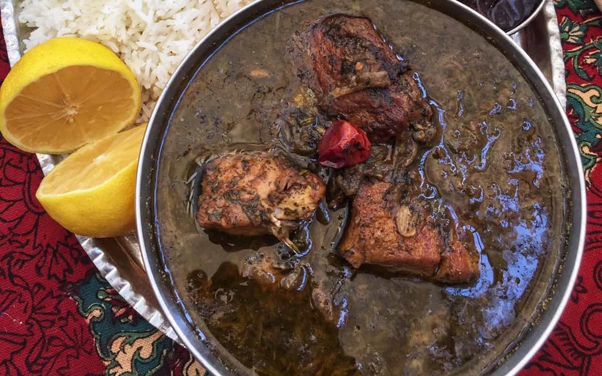 مواد لازم و آموزش قاتق ماهی برای 2 یا 4 یا 6 نفر | تناسب ساده