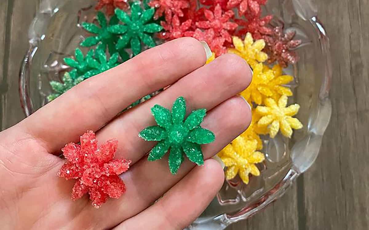 مواد لازم و آموزش قند رنگی خانگی (مرحله به مرحله)