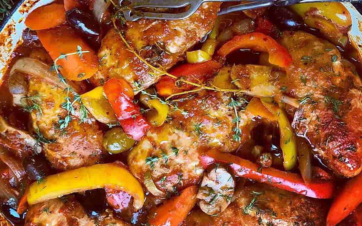 مواد لازم و آموزش مرغ مدیترانه ای برای 2 یا 4 یا 6 نفر | تناسب ساده