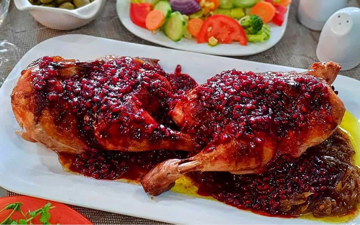 مواد لازم و آموزش مرغ پاییزی برای 2 یا 4 یا 6 نفر | تناسب ساده مواد لازم و آموزش مرغ پاییزی برای 2 یا 4 یا 6 نفر | تناسب ساده