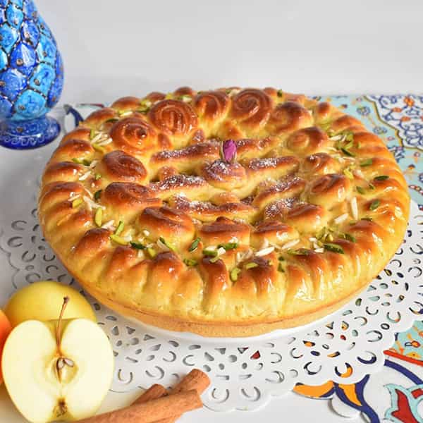 مواد لازم و آموزش نان سیب خانگی (مرحله به مرحله)