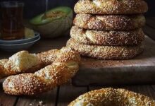مواد لازم و آموزش نان سیمیت خانگی (مرحله به مرحله)