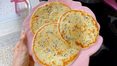 مواد لازم و آموزش نان ملاقه ای خانگی (مرحله به مرحله)