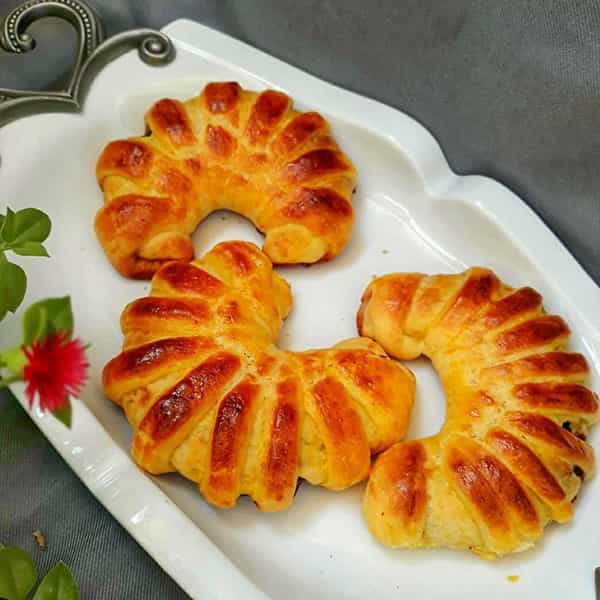 مواد لازم و آموزش نان پوآچا مربایی خانگی (مرحله به مرحله) مواد لازم و آموزش نان پوآچا مربایی خانگی (مرحله به مرحله)