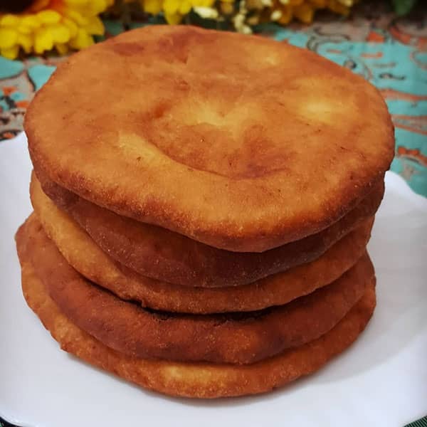 مواد لازم و آموزش نان چمچمو خانگی (مرحله به مرحله) مواد لازم و آموزش نان چمچمو خانگی (مرحله به مرحله)