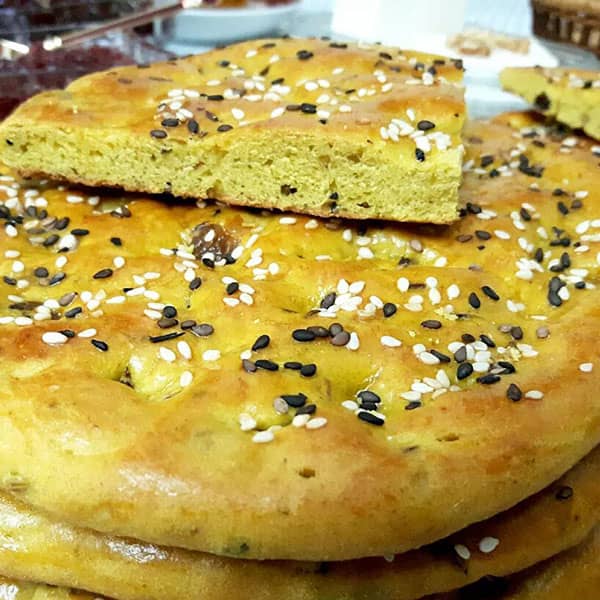 مواد لازم و آموزش نان کاکولی خانگی (مرحله به مرحله)