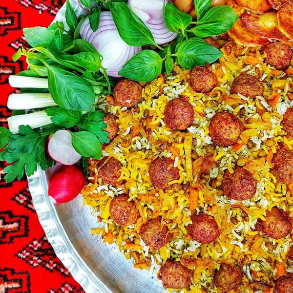 مواد لازم و آموزش هویج پلو کازرونی برای 2 یا 4 یا 6 نفر | تناسب ساده
