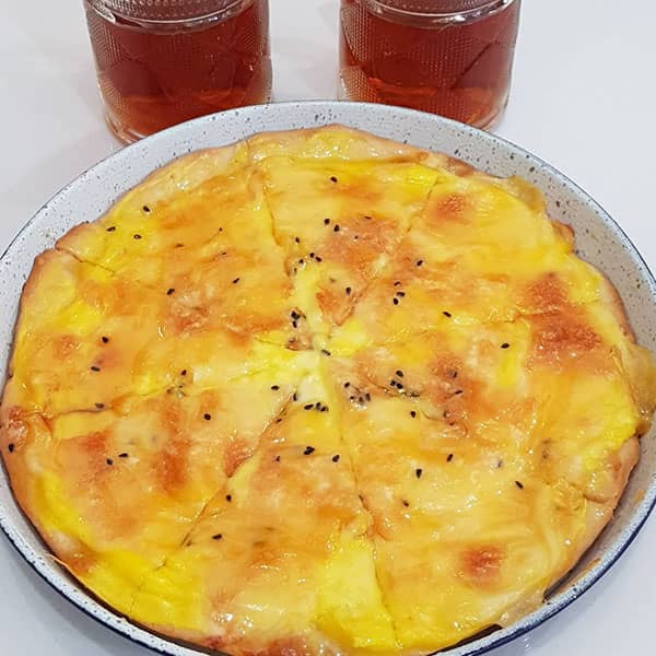 مواد لازم و آموزش پیتزا عسلی برای 2 یا 4 یا 6 نفر | تناسب ساده