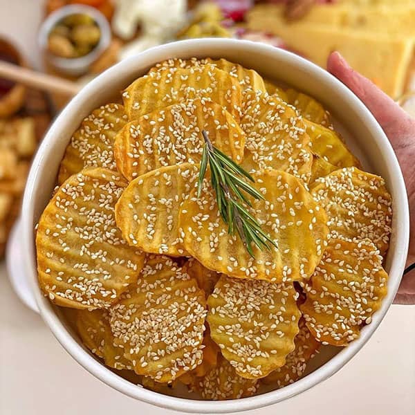 مواد لازم و آموزش چیپس کنجدی برای 2 یا 4 یا 6 نفر | تناسب ساده مواد لازم و آموزش چیپس کنجدی برای 2 یا 4 یا 6 نفر | تناسب ساده