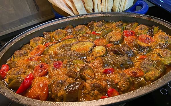 مواد لازم و آموزش کازان کباب خانگی (مرحله به مرحله) مواد لازم و آموزش کازان کباب خانگی (مرحله به مرحله)