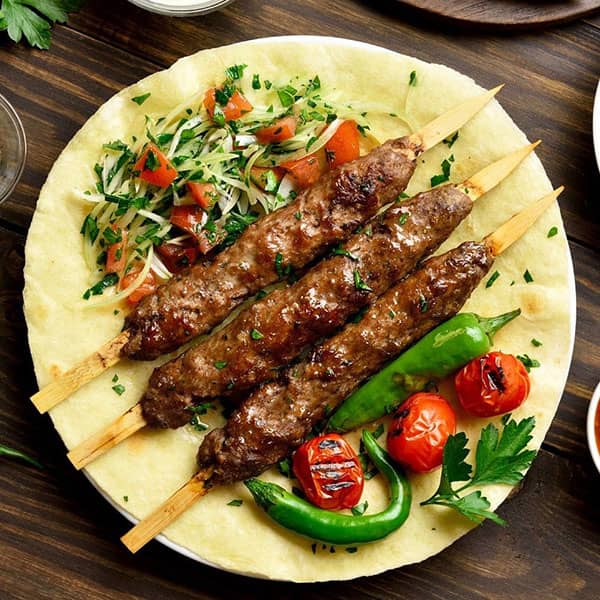 مواد لازم و آموزش کباب کوبیده بوقلمون برای 2 یا 4 یا 6 نفر | تناسب ساده