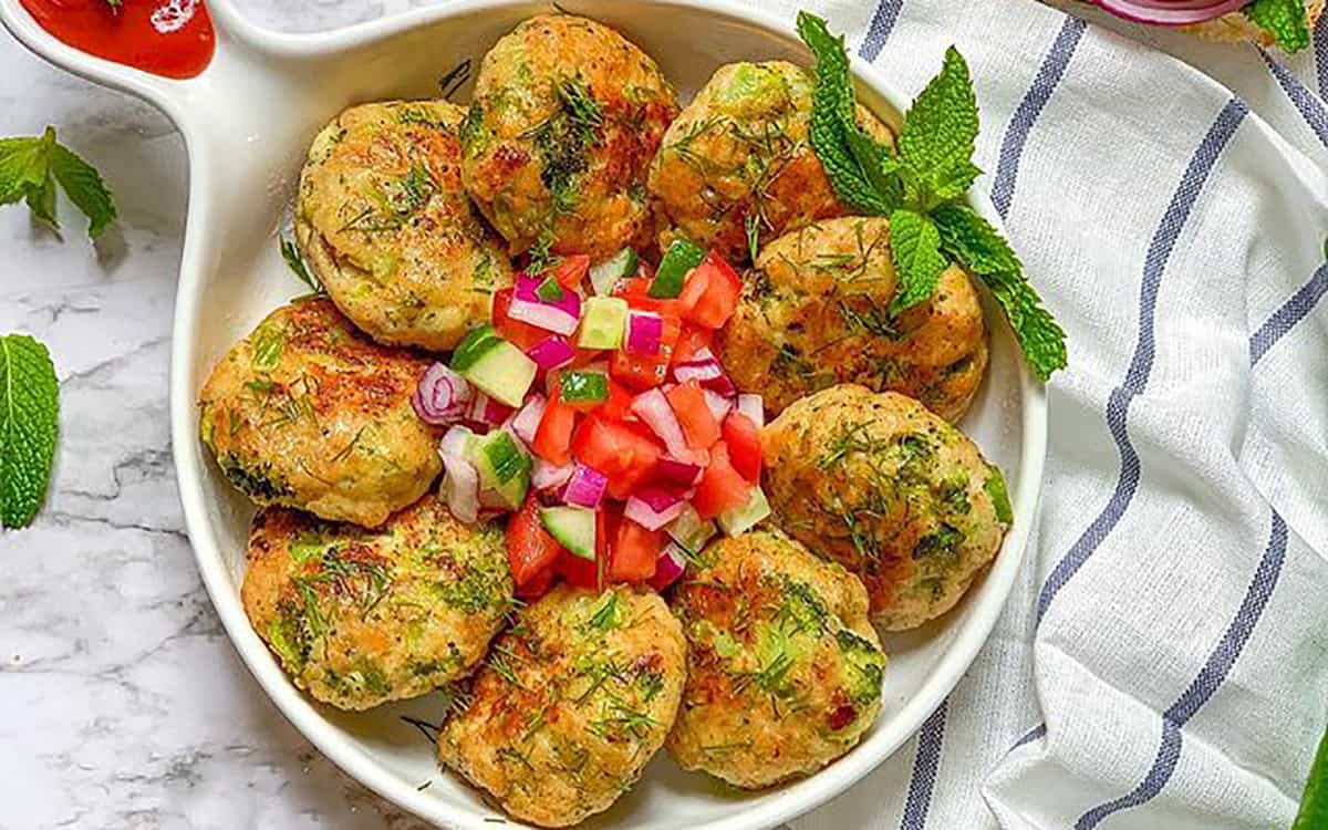 مواد لازم و آموزش کتلت مرغ شیرازی برای 2 یا 4 یا 6 نفر | تناسب ساده مواد لازم و آموزش کتلت مرغ شیرازی برای 2 یا 4 یا 6 نفر | تناسب ساده