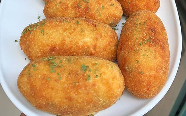 مواد لازم و آموزش کراکت سیب زمینی خانگی (مرحله به مرحله)