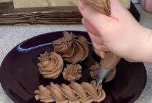 مواد لازم و آموزش کرم شکلاتی ماسوره خور خانگی (مرحله به مرحله)