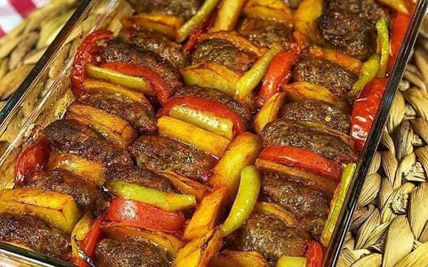 مواد لازم و آموزش کوفته ازمیری خانگی (مرحله به مرحله) مواد لازم و آموزش کوفته ازمیری خانگی (مرحله به مرحله)