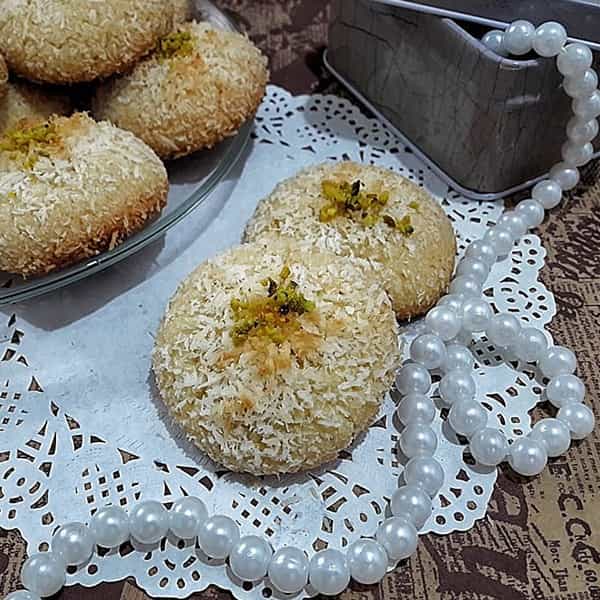 مواد لازم و آموزش کوکی عسلی خانگی (مرحله به مرحله)
