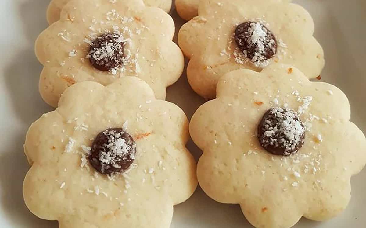 مواد لازم و آموزش کوکی پرتقالی خانگی (مرحله به مرحله)