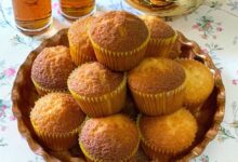 مواد لازم و آموزش کیک آجیلی خانگی (مرحله به مرحله)