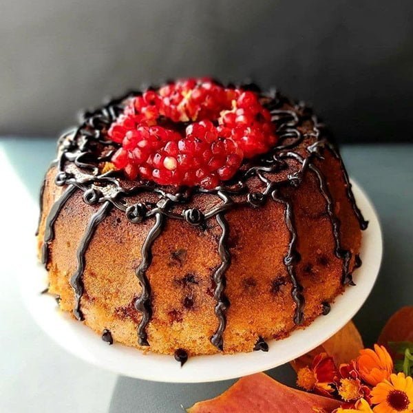 مواد لازم و آموزش کیک انار خانگی (مرحله به مرحله)
