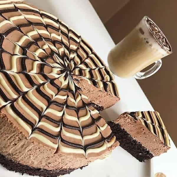 مواد لازم و آموزش کیک برزیلی خانگی (مرحله به مرحله)