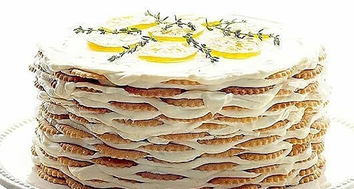 مواد لازم و آموزش کیک بیسکوییت لیمویی خانگی (مرحله به مرحله)