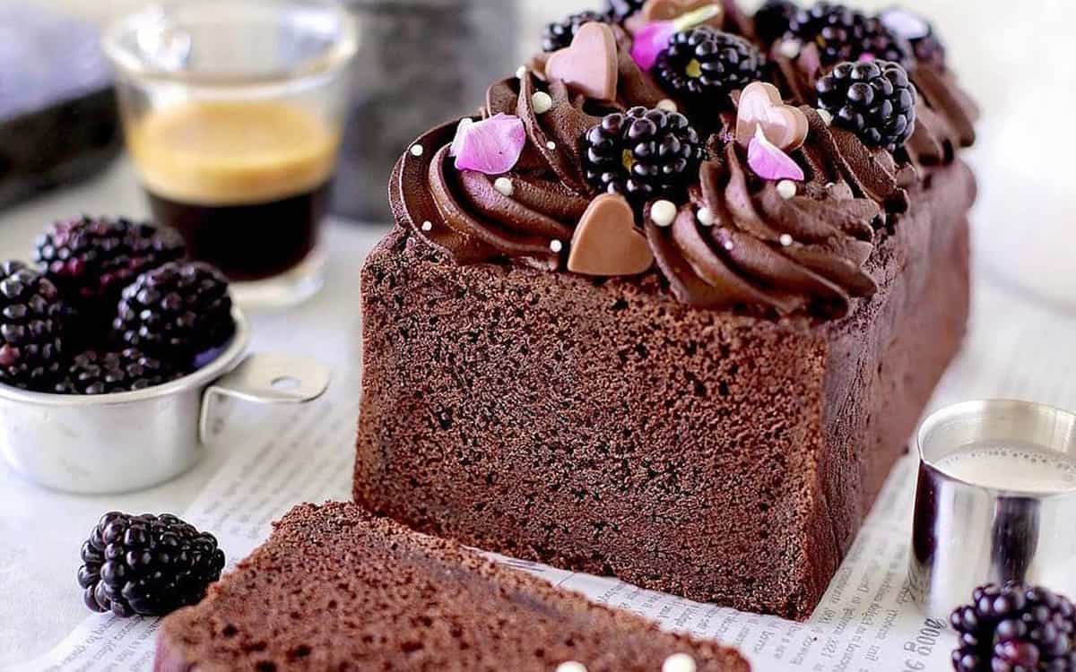 مواد لازم و آموزش کیک شکلاتی وگان خانگی (مرحله به مرحله) مواد لازم و آموزش کیک شکلاتی وگان خانگی (مرحله به مرحله)