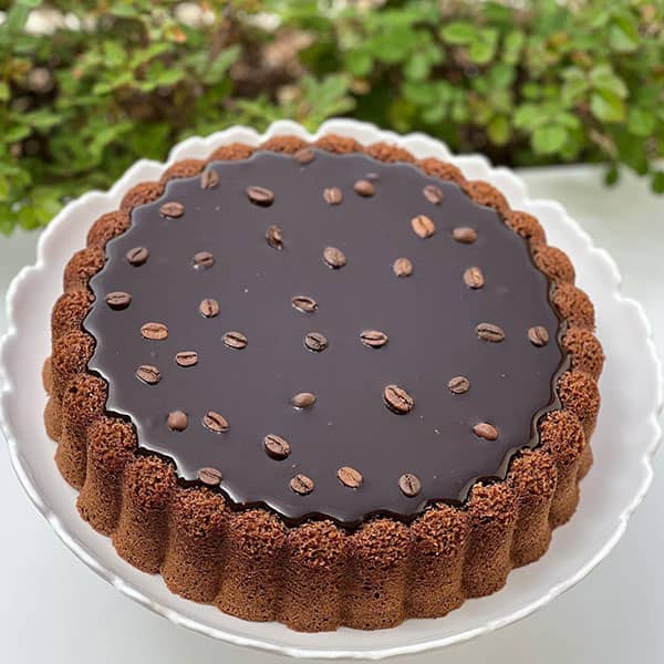 مواد لازم و آموزش کیک موکا با سس موکا خانگی (مرحله به مرحله)