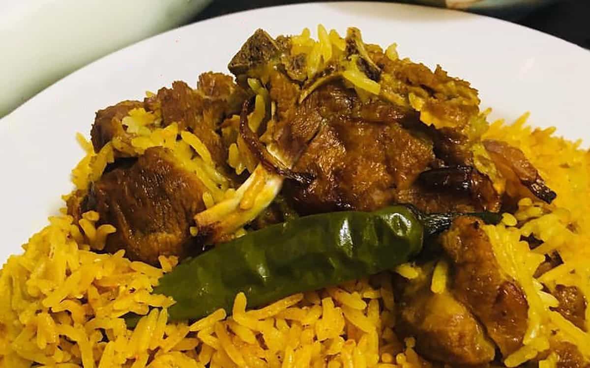 مواد لازم و آموزش یخنی پلو برای 2 یا 4 یا 6 نفر | تناسب ساده