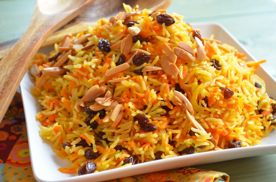 مواد لازم و دستور تهیه کابلی پلو (قابلی پلو افغانی) خوشمزه و آسان (مرحله به مرحله) مواد لازم و دستور تهیه کابلی پلو (قابلی پلو افغانی) خوشمزه و آسان (مرحله به مرحله)