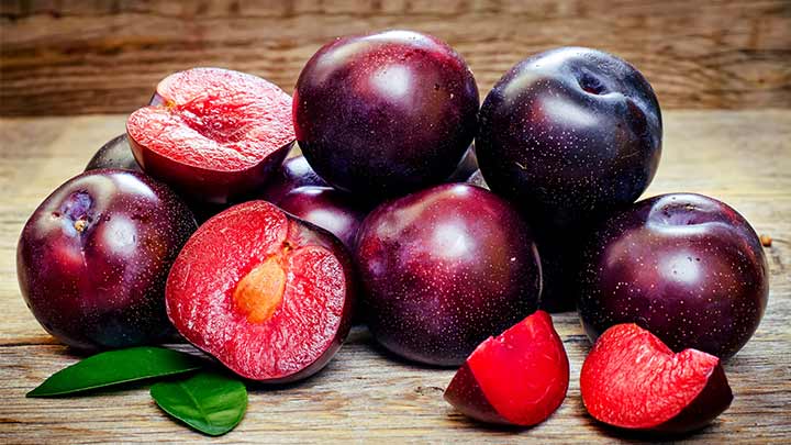 ۴ خاصیت مهم آلو که تا به حال نمی‌دانستید!