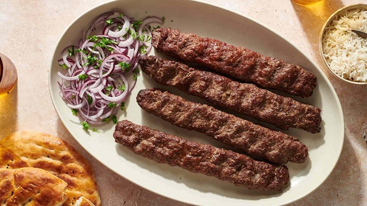 ۷ دلیل اصلی سفت شدن کباب کوبیده + ۶ راهکار برای حل آن