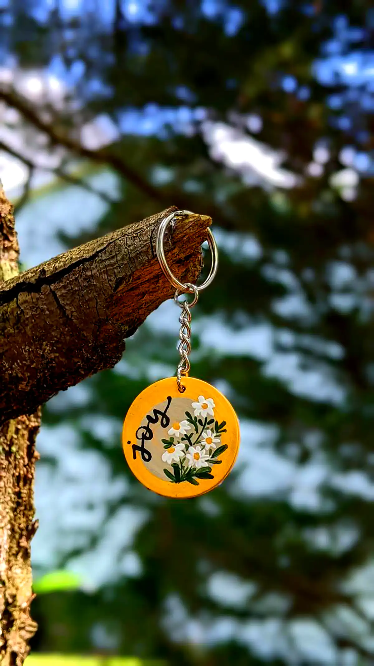آویز چوبی ماشین