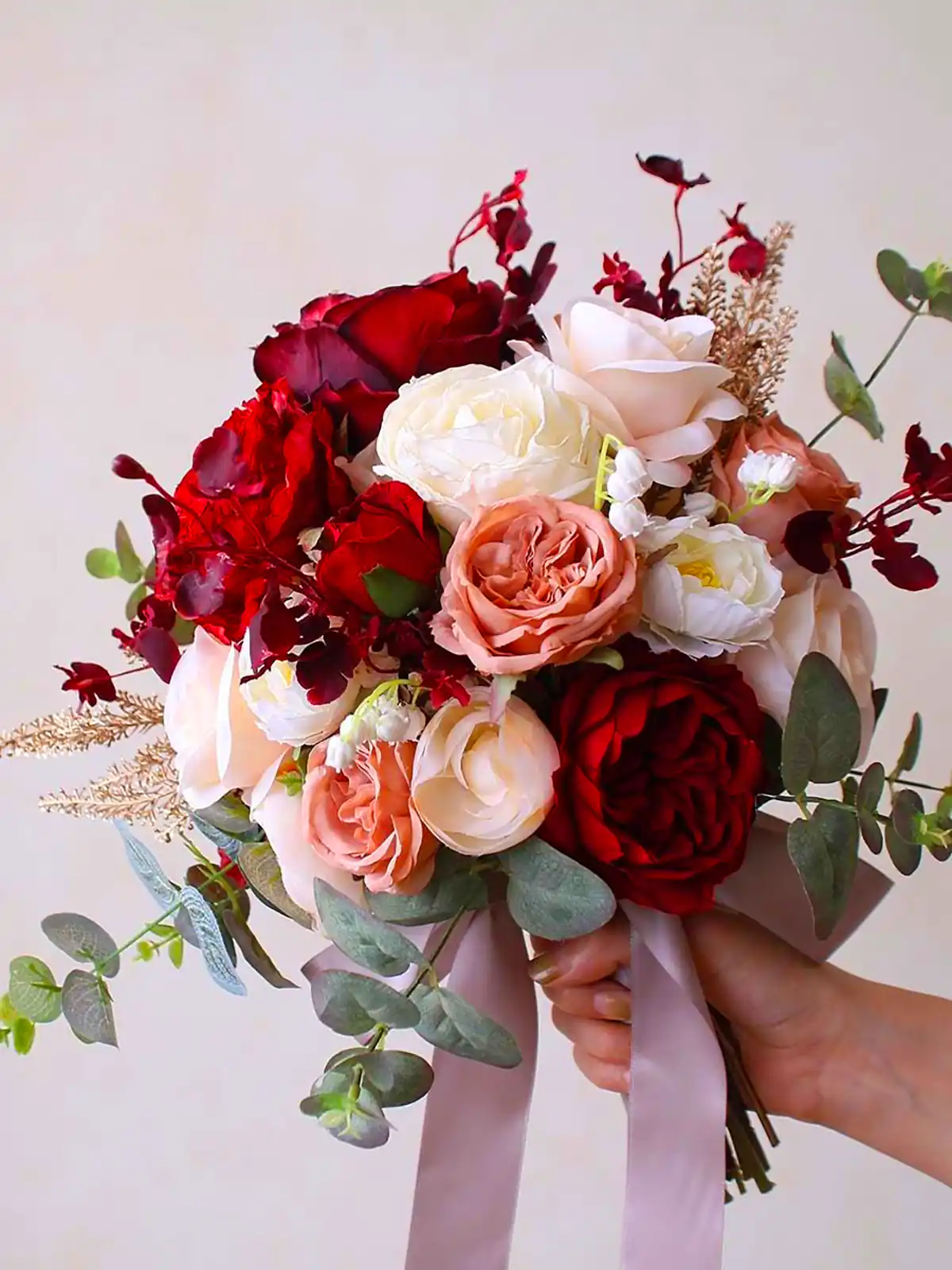 دسته گل ترکیبی عروس (جدیدترین مدل های ترند امسال ۱۴۰۴ - ۲۰۲۵) دسته گل ترکیبی عروس