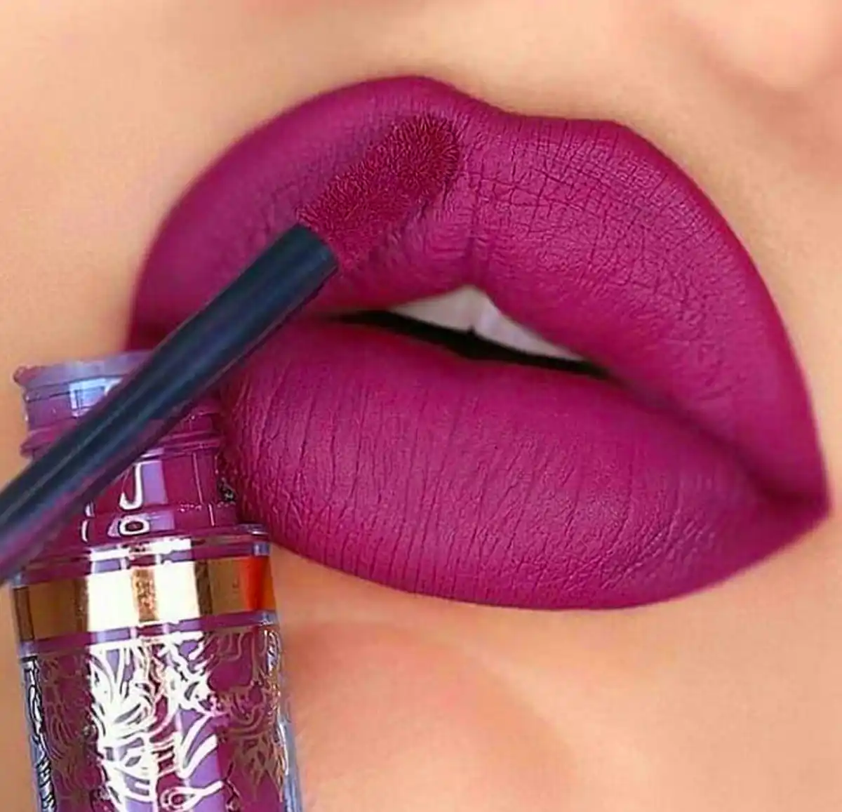 رژلب مایع مخملی