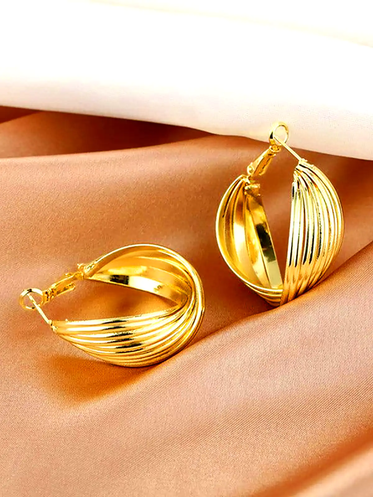 گوشواره تک و جدید طلا