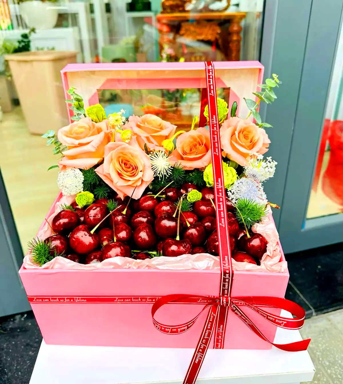 باکس گل کادویی (جدیدترین مدل های ترند امسال ۱۴۰۴ - ۲۰۲۵) باکس گل کادویی