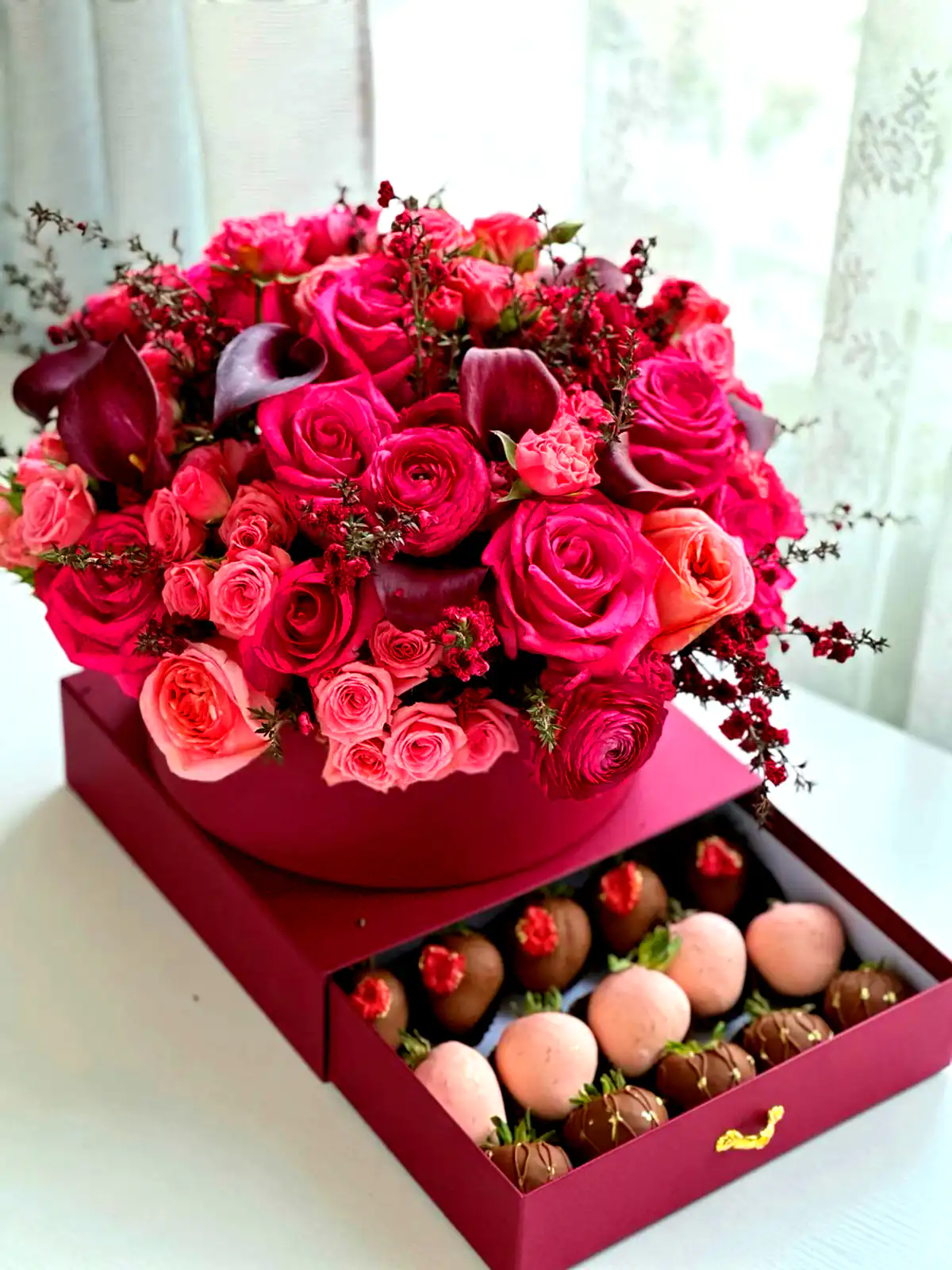 باکس گل کادویی (جدیدترین مدل های ترند امسال ۱۴۰۴ - ۲۰۲۵) باکس گل کادویی